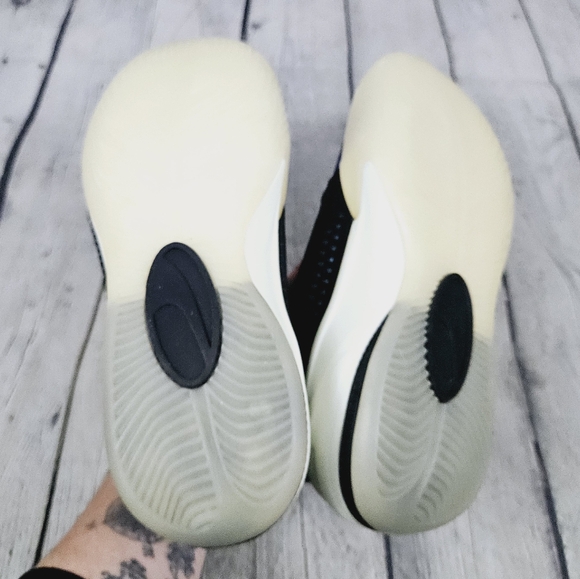 PUMA x NINTENDO | Super Mario Galaxy JR RS-Dreamer glow-in-the-dark sneakers - Picture 11 of 14